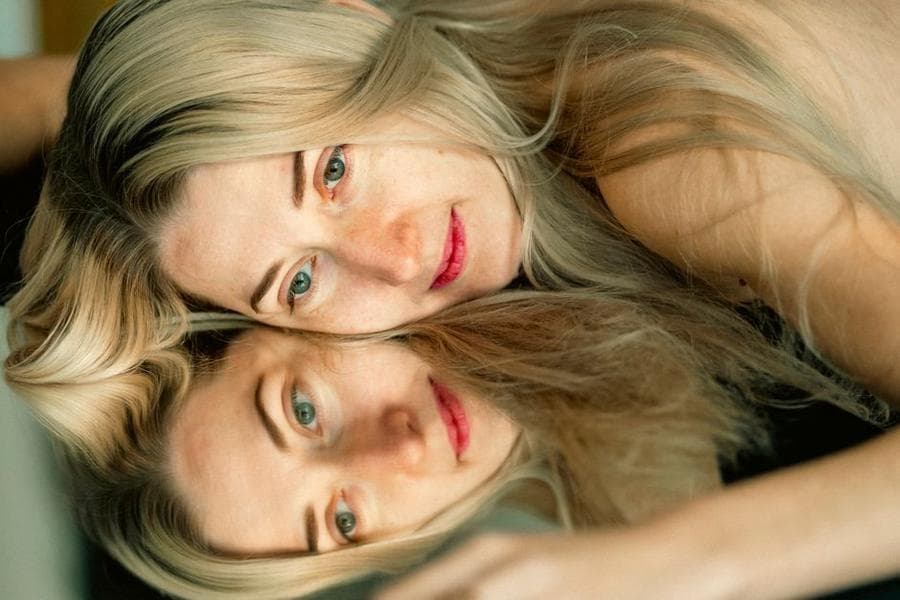 Skin purging vs breakout: how to tell which one you're having